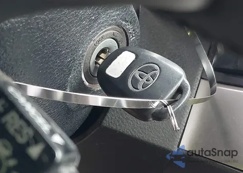 2018 Toyota Tacoma Sr5 V6 z USA, uszkodzony, nr VIN 3TMCZ5AN5JM156141